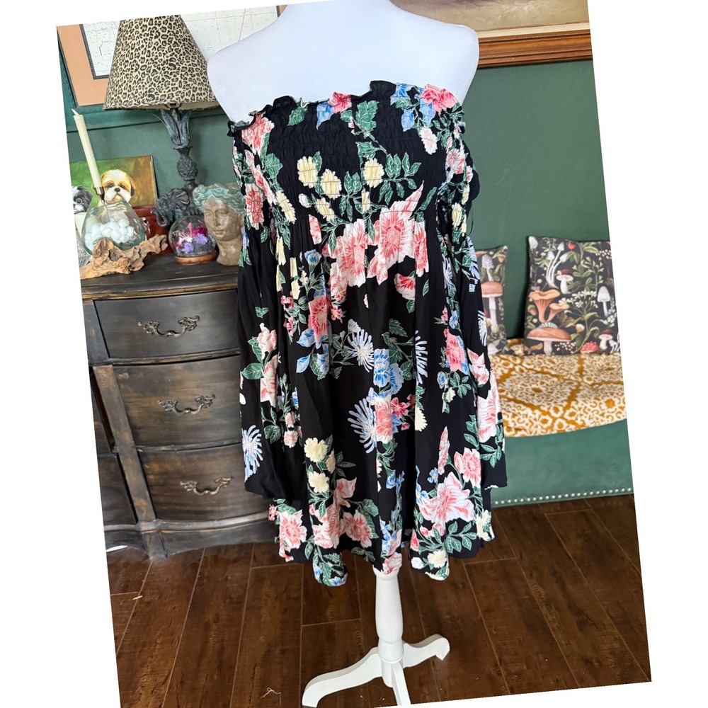 Favlu Black Floral Smocked Off Shoulder Bell Sleeve Boho Mini Dress M - Picture 4 of 7